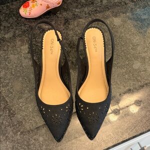 ON 34TH Black Floral Cutout Slingback Heels